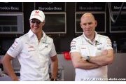 Schumacher has 'unilateral option' to extend contract