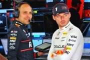 'Père, psychologue, ami, ennemi' : Lambiase n'est pas là pour 'dorloter' Verstappen