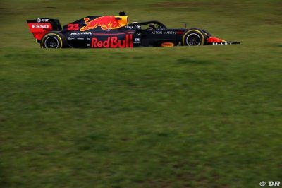Verstappen en pole devant Vettel à Interlagos