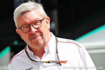 Brawn ‘étonné’ par l’année de Mercedes F1, des tensions avec Wolff ressurgissent 