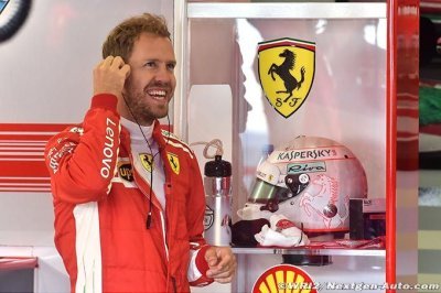 Silverstone, FP2: Vettel takes over at the top