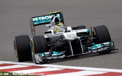 Rosberg ramène sa Mercedes à la septième place