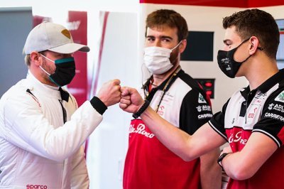 Bottas n’a ’jamais sérieusement envisagé’ de quitter la F1 malgré le choix de Mercedes