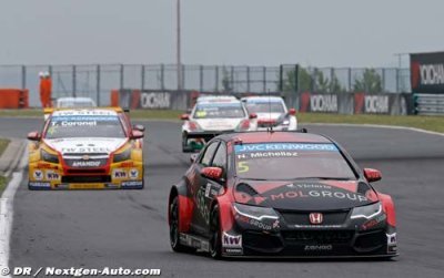 Michelisz fier de recevoir le Trophée Yokohama Pilotes