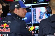 Mekies holds talks with Verstappen after media clash