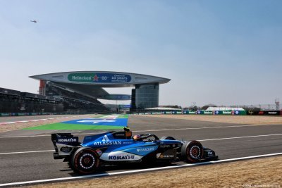 Williams F1 fait face à ses ’faiblesses’ en Chine, Sainz et Albon en 9e ligne du Sprint
