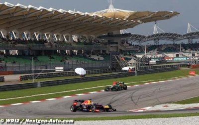 Nouveau doublé pour les V8 Renault en Malaisie