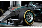 Spa, FP1: Rosberg on top, Maldonado crashes