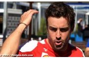 Un photographe porte plainte contre Alonso