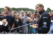 Petrov to race Renault-powered Lotus in 2011?