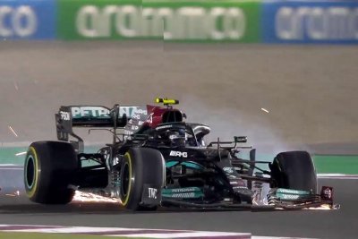 Départ raté, crevaison, abandon&nbsp;: Bottas a souffert au Qatar