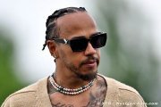Hamilton exhorte les fans à soutenir Russell après des soupçons de favoritisme