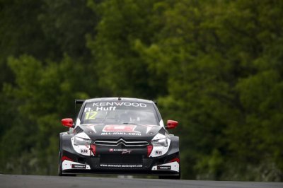 Hungaroring, Qualifs&nbsp;: Rob Huff en pole, Honda et Volvo en retrait