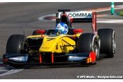 Jolyon Palmer quickest again at Yas Marina
