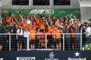 De la 20e place au podium : une journée incroyable pour Sainz et McLaren !