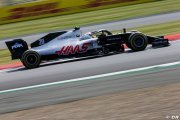 Magnussen wants 'new car' after Silverstone struggle