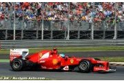 La voiture d'Alonso a été endommagée dans sa passe d'armes avec Vettel