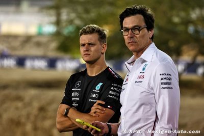Mercedes F1&nbsp;: Wolff a des options et n’exclut pas de l’audace pour remplacer Hamilton en 2025