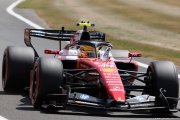 Hamilton est 'fier' et 'reconnaissant' envers Ferrari après sa pole pour le Sprint