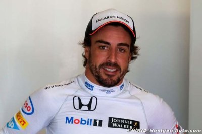 Alonso&nbsp;: Les pilotes Moto GP, ce sont des héros&nbsp;!
