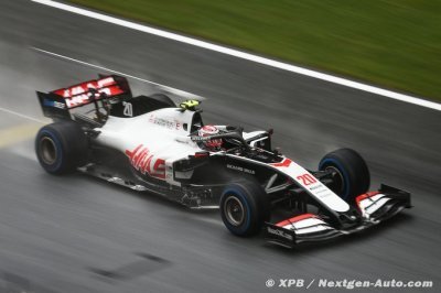 Magnussen sauve Haas F1 du naufrage, Grosjean arrêté par la mécanique