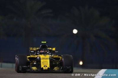 Sainz termine la saison en beauté