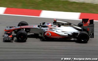 McLaren’s eyes on ’fun turn one’ at Sepang