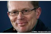Mercedes expecting rivals to challenge in 2016