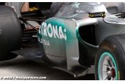 Mercedes to debut Renault-like side exhausts