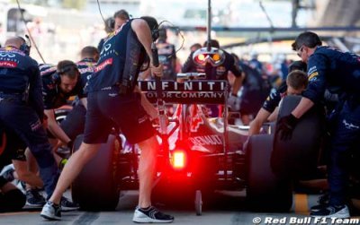 Red Bull en discussions avec Aston Martin et Mercedes