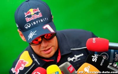 End of loud V8 era ’a pity’ - Vettel