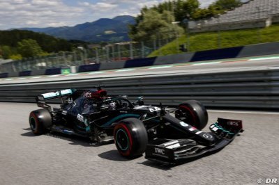 Red Bull a ’toujours des doutes’ sur le DAS de Mercedes F1 mais...