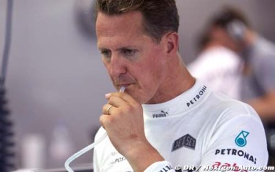 Schumacher salue la 2ème place de Mercedes au championnat