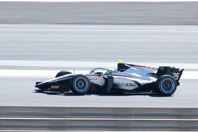 Sakhir, tests: Ghiotto tops pre-season testing