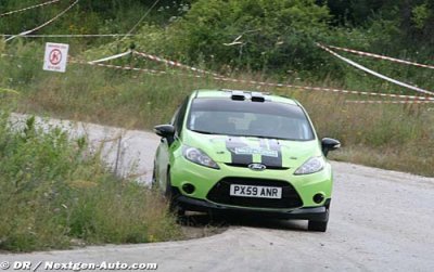 Hunt leads IRC 2WD Cup 