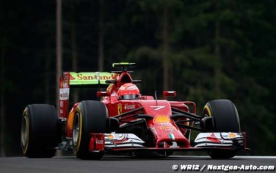 La Ferrari de Raikkonen n’aime pas du tout le 1er virage