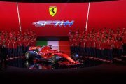 Ferrari présente la SF71H, la voiture du retour au sommet ?