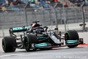 Hamilton remporte sa 100e course grâce au déluge final à Sotchi