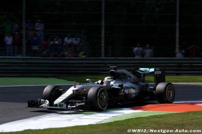 Monza, L2&nbsp;: Mercedes reste devant, Ferrari se rapproche