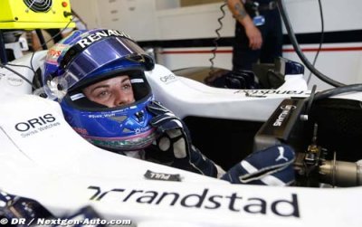 Le volant de Wolff n’était pas adapté à elle