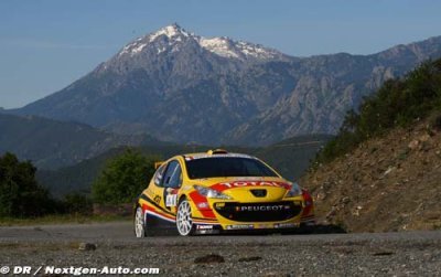 ES12&nbsp;: Neuville ne lâche rien