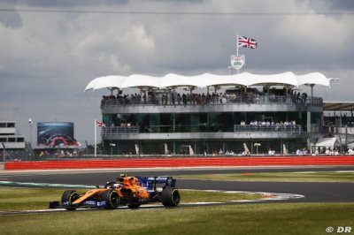 Norris encore en Q3, Sainz déçoit à la 13e place