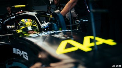 Hamilton&nbsp;: Il y a ’de la frustration’, mais Mercedes F1 ’veut gagner’