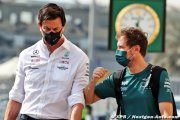 Wolff aimerait voir son ami Vettel rester en F1 en 2023