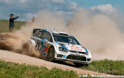 ES4&nbsp;: Ogier à l’attaque dans la poussière catalane