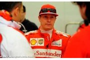 Raikkonen en visite à Maranello