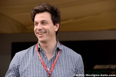 Wolff’s season hits snag at paddock gates