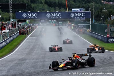 Verstappen salue la ’décision sûre’ qui l’a fait gagner le Sprint F1