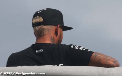 Quand Jean Alesi interviewe Lewis Hamilton...