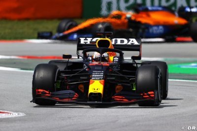 Barcelone, EL3&nbsp;: Verstappen prévient Mercedes F1 avant les qualifs